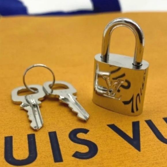 LOUIS VUITTON Silver Lock and 2 Keys, #315 - Picture 2 of 5